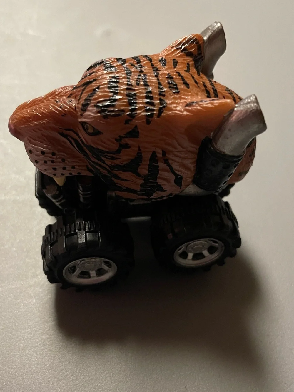 Wild Zoomies Tiger Head Pull Back Friction Powered Car 2.25”